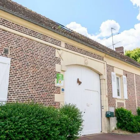 Les Chevrefeuilles 6 Personnes Compiegne 10mn Villa