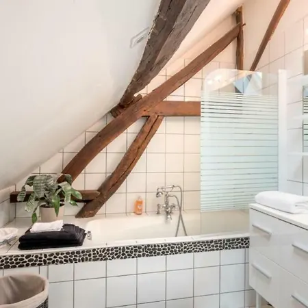 Les Chevrefeuilles 6 Personnes Compiegne 10mn * Jonquières